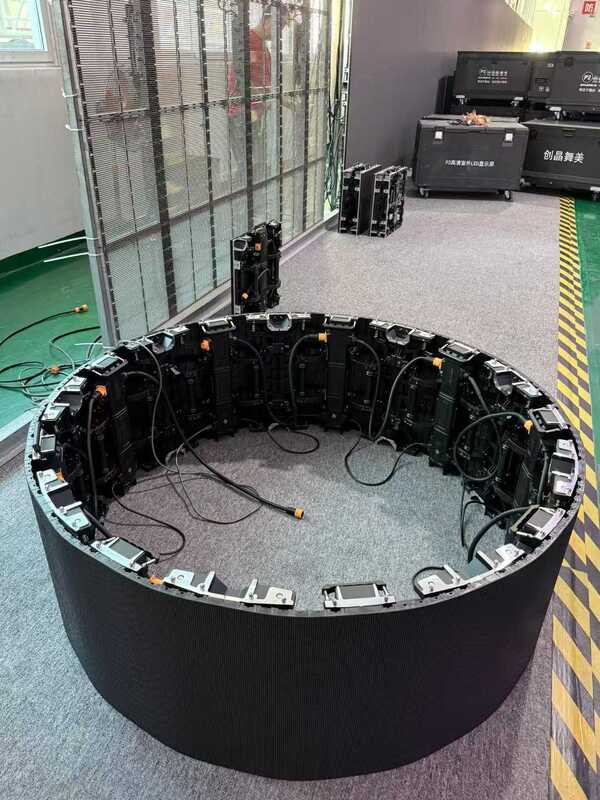 Full Color Indoor Advertising Curved Led Video Wall Display Screen Rental 800mcd-1000mcd