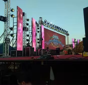 Ultra Thin Flexible Outdoor Led Display Screen Rental Video Wall P3.91 For Church