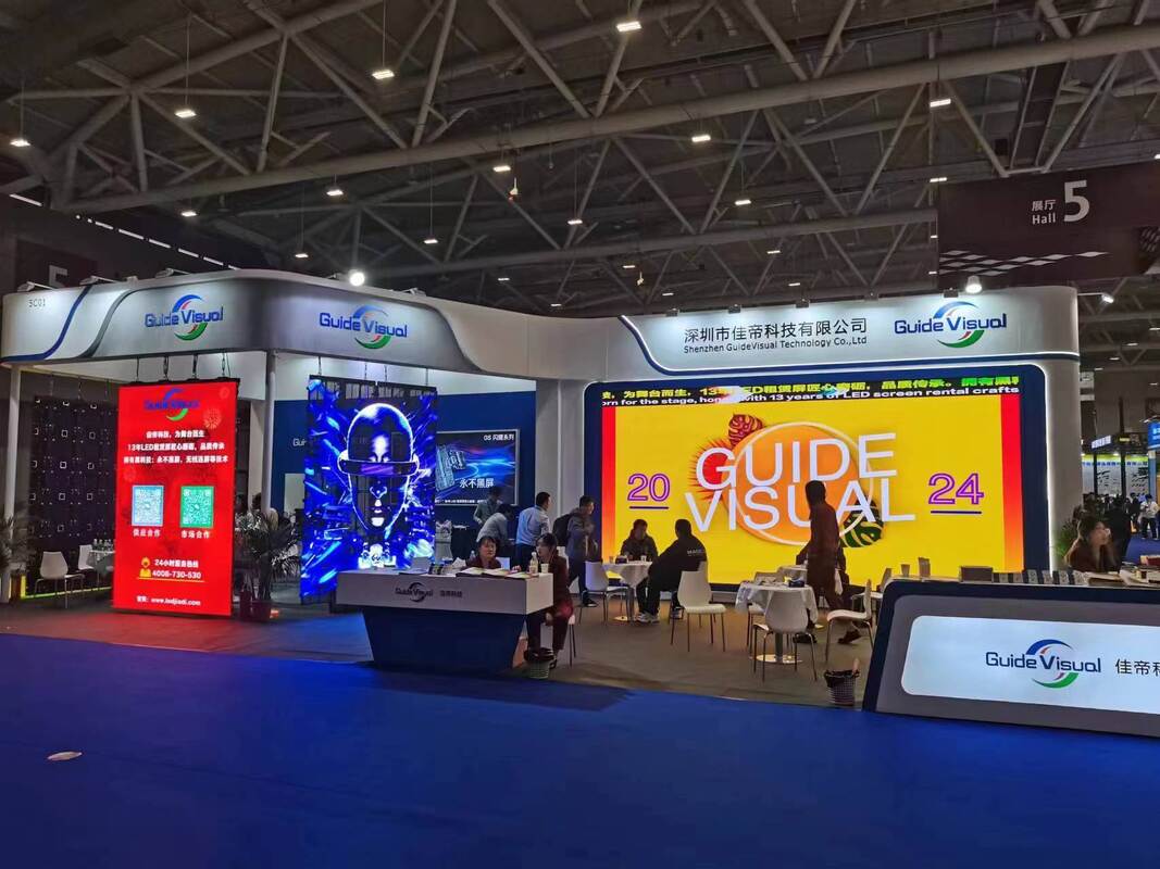 Stable Full-Color Outdoor LED Display Panel – Guide Visual G10 Digital Billboard for Corporate Advertising