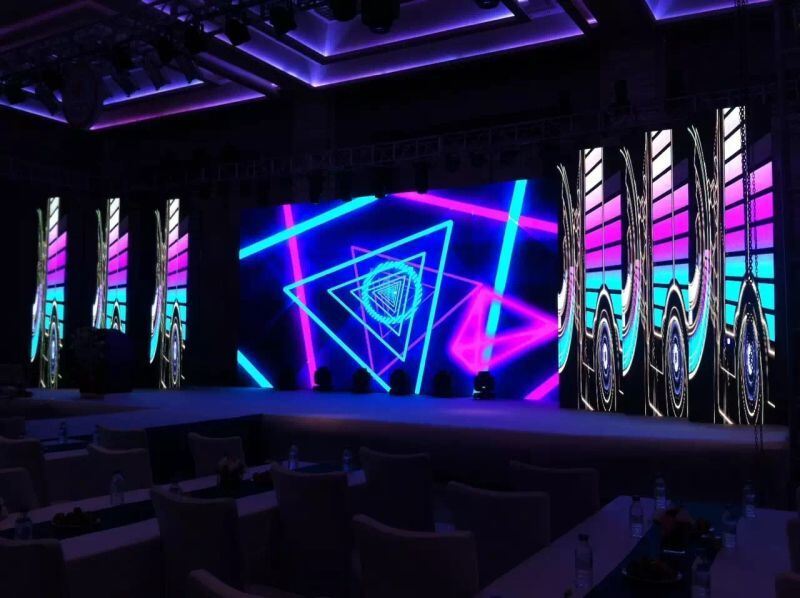 Guide Visual GS Portable P3.91 P2.6 LED Pantalla – 500×500mm 500x1000mm Stage LED Wall for Touring Shows & Music Festivals