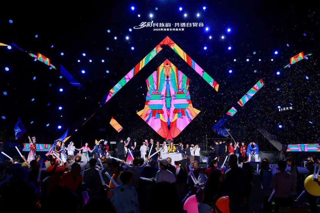 Mobile Stage Led Screen Rental Portable Display For Outdoor Advertising Shop 16 Bit