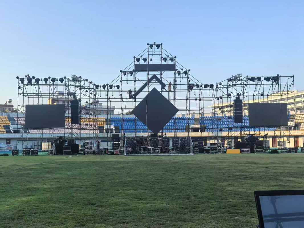 7680Hz High Refresh Rate IP65 Waterproof LED Display Screen with Die-cast Aluminum Cabinet for Indoor Outdoor Advertising