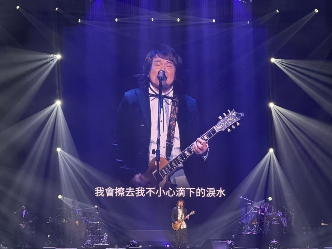 पी3.91 पिक्सेल पिच 5000 निट्स चमक एलईडी वीडियो वॉल डिस्प्ले 7680 हर्ट्ज रिफ्रेश दर के साथ किराये के समाधानों के लिए