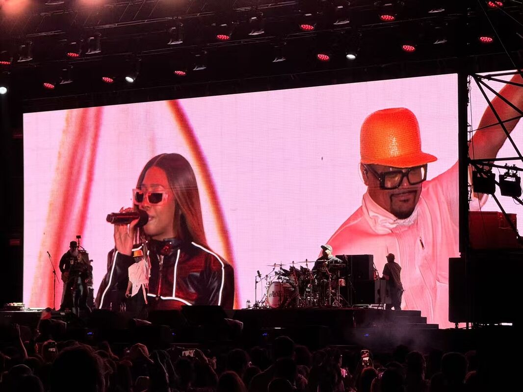 Indoor & Outdoor Rental LED Display for Stage and Live Events