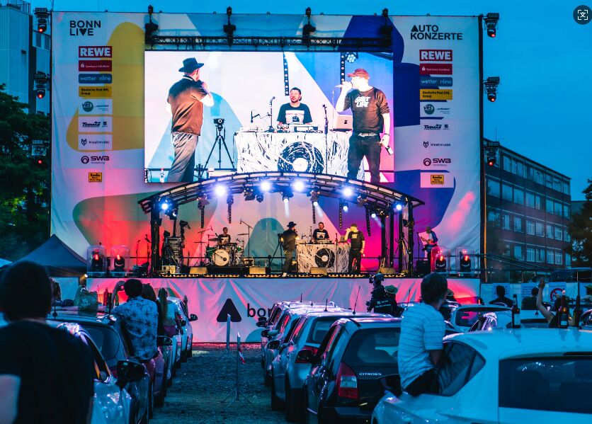 Guide Visual G10 Outdoor Advertising LED Display Screen High Brightness Digital Video Wall