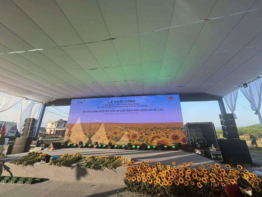 Gids Visuele G10 Modulaire LED-displaypanelen Custom LED-scherm voor binnen- en buitengebruik