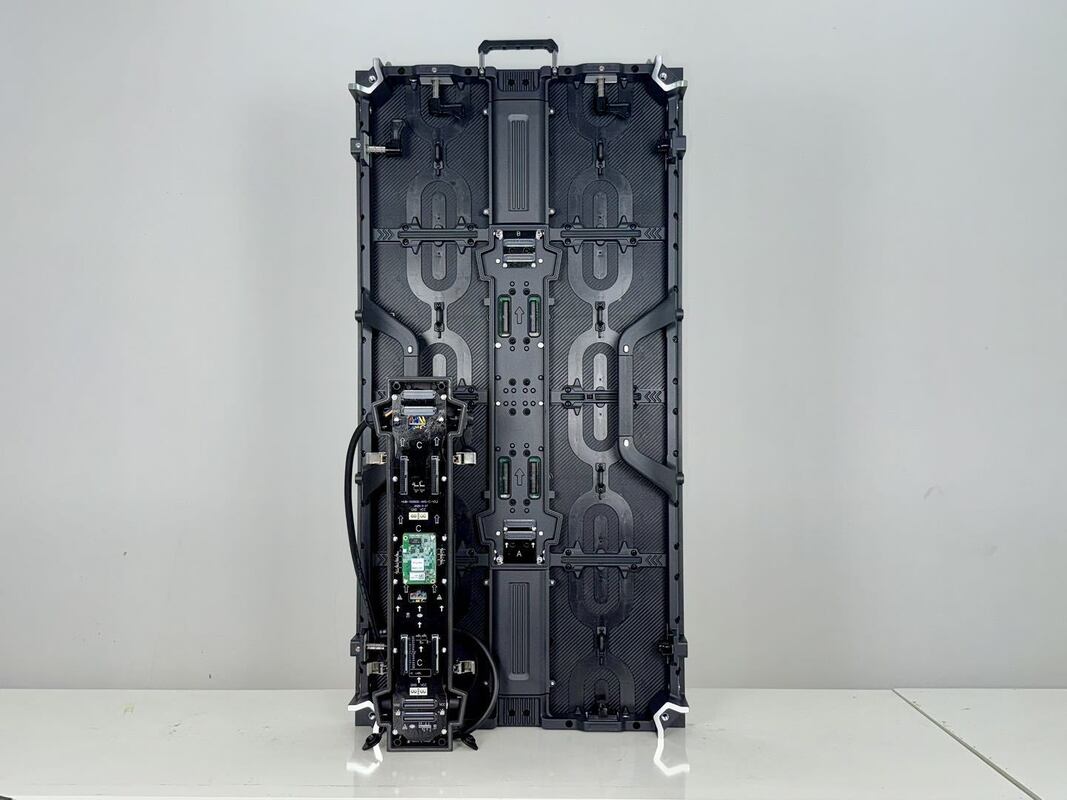 GS Series P3.91 Pixel Pitch LED Video Wall with 4500 cd/sqm Brightness and IP65 Waterproof for Outdoor Events